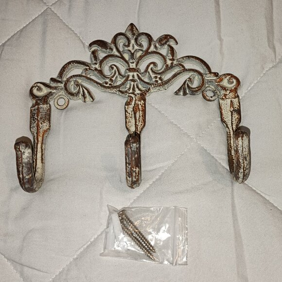 Unbranded Other - Painted  Ornate  Farmhouse Cottage Cast Iron  3 Prong  Wall Hook